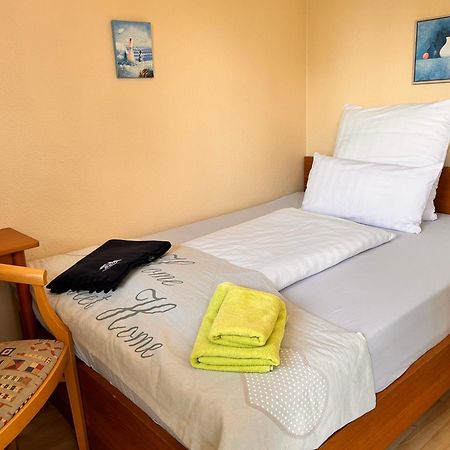 Ferienzentrum Yachthafen Rechlin Esterno foto